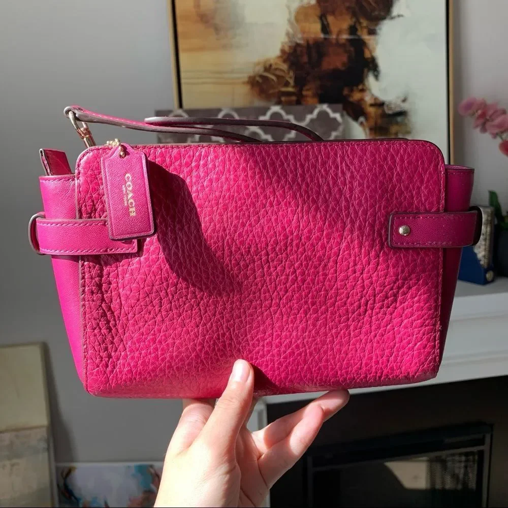NWT COACH CRANBERRY PINK BLAKE CROSSBODY IN BUBBLE LEATHER (COACH F35688)